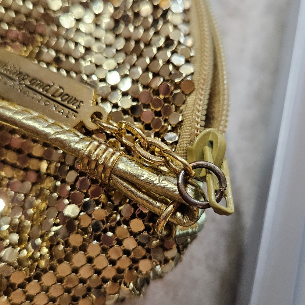 Whiting and Davis International Gold Metal Mesh Crossbody Evening Bag - Picture 6 of 12